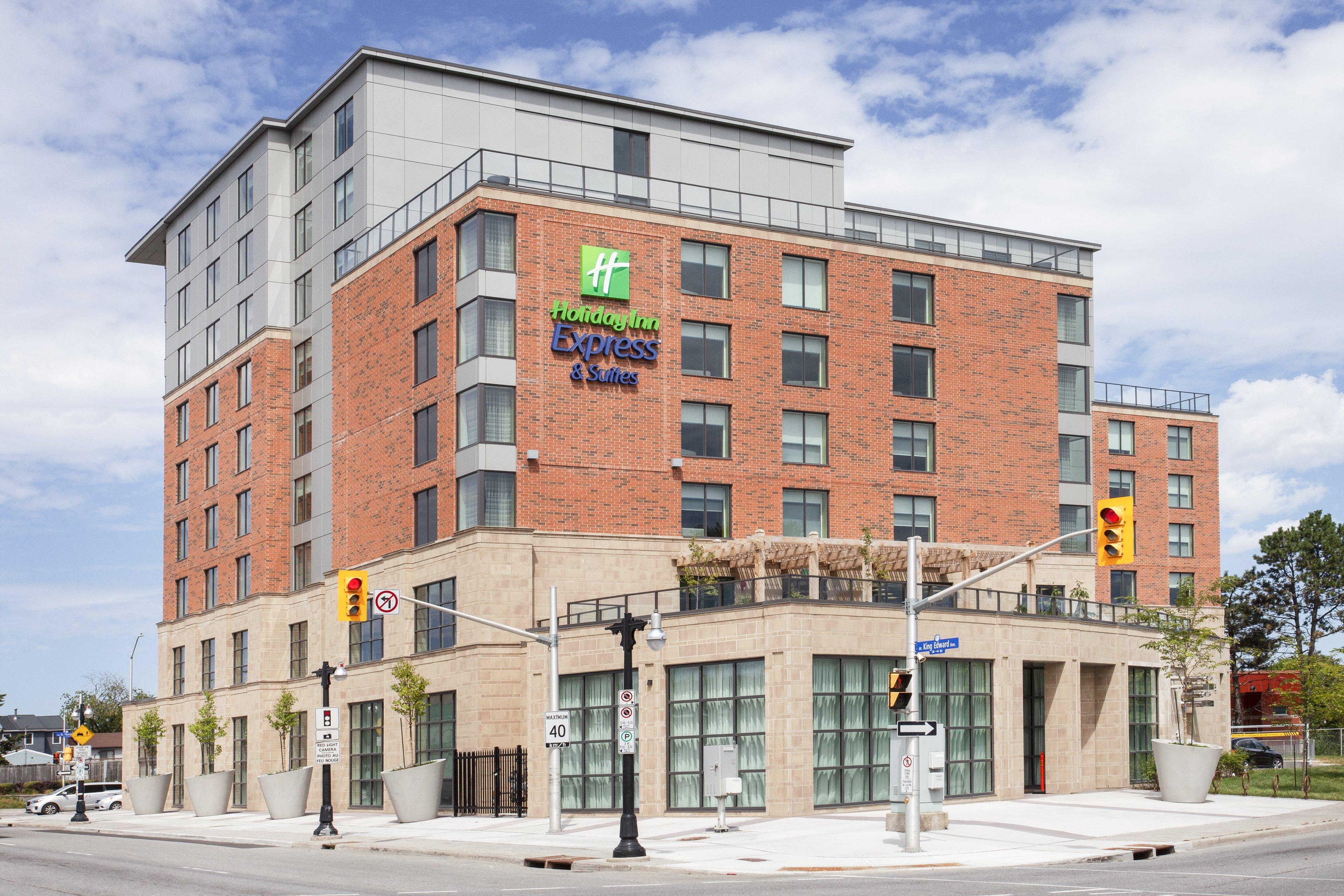 Holiday Inn Express & Suites Downtown Ottawa East, An Ihg Hotel Exterior foto